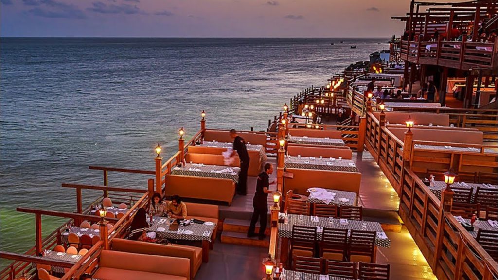Best Rooftop Restaurants In Karachi To Enjoy Your Summer Nights