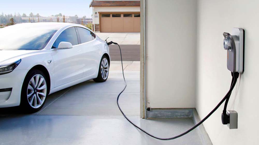 Tesla Dispatches Sun oriented Charging Component to Lower Power Bills